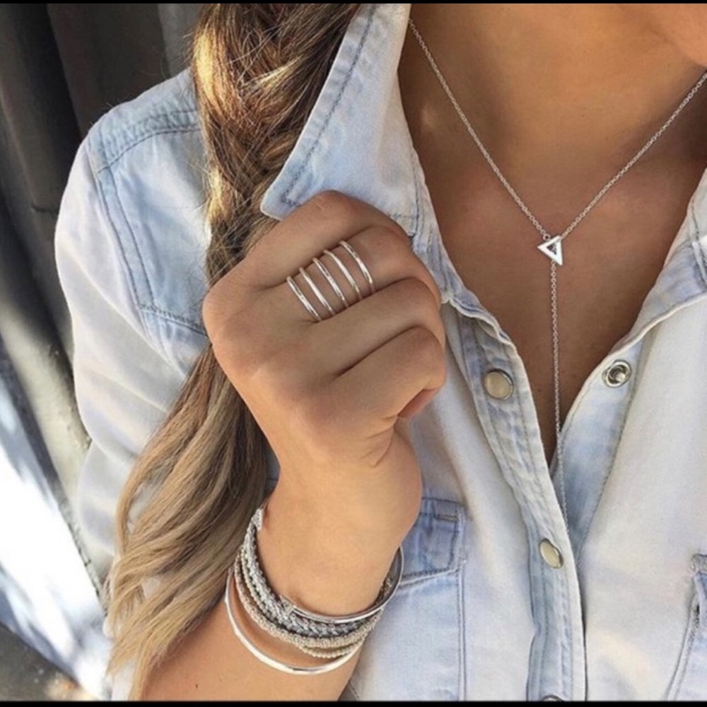 Stella & dot gold lariat necklace